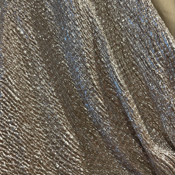 Great gold dress with shoulder pads size 8 - Picture 4 of 7